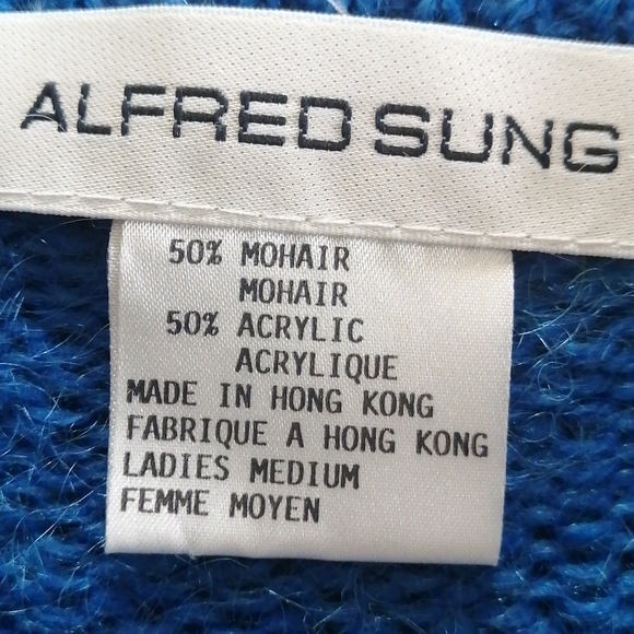 ALFRED SUNG, vintage, ladies blue knit  cardigan  ,sweater ,size  medium - Picture 8 of 9